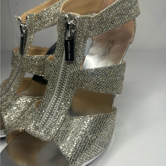 Michael Kors Berkley Silver Glitter Leather Zip Peep Toe T Strap Sandals Heels - Picture 5 of 12